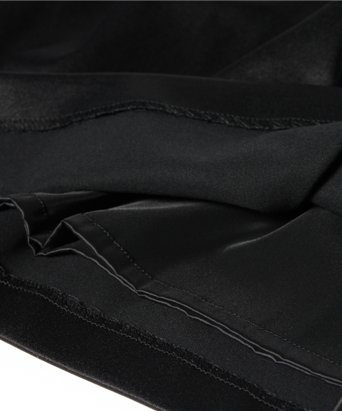 Soareak（ソアリーク）の「ダブルクロスサテンスカート（スカート・レディース・ブラック/グリーン/ライトピンク・SMALL/MEDIUM）」の9枚目の写真