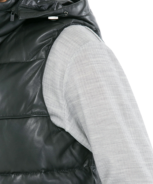 Calvin Klein（カルバン・クライン）の「ラムレザーダウンベスト 