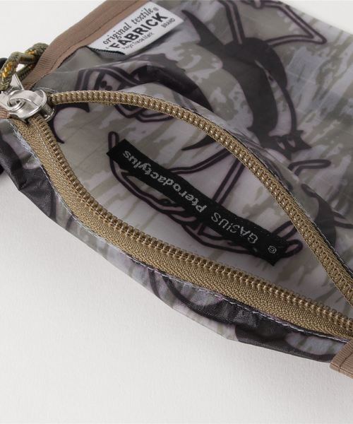 FABRICK(ファブリック)の「FABRICK GASIUS FLAT 2WAY POUCH M(ショルダーバッグ・メンズ・その他・FREE)」の2枚目の写真