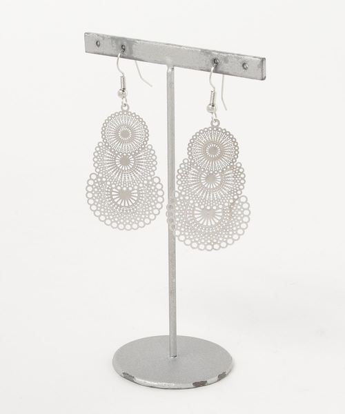 チャイハネ（チャイハネ）の「【チャイハネ】オリエンタル透かしピアス（ピアス（両耳用）・レディース・ブラック/シルバー/ゴールド/その他1/その他2/ブラック系その他/シルバー系その他/ゴールド系その他/ブラック系その他2/ブラック系その他3/シルバー系その他2/シルバー系その他3/シルバー系その他4/シルバー系その他5/シルバー系その他6/シルバー系その他7/ゴールド系その他2/ゴールド系その他3/ゴールド系その他4/ゴールド系その他5・FREE）」の11枚目の写真