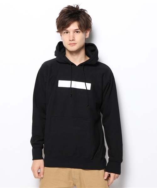 WHO'S WHO gallery（フーズフーギャラリー）の「【VANMOOF】PULL HOODY（パーカー・メンズ・ブラック/ホワイト・MEDIUM/LARGE）」の3枚目の写真