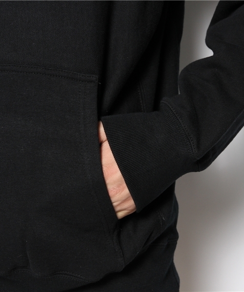 WHO'S WHO gallery（フーズフーギャラリー）の「【VANMOOF】PULL HOODY（パーカー・メンズ・ブラック/ホワイト・MEDIUM/LARGE）」の8枚目の写真