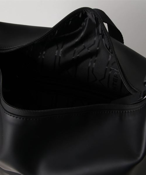 HUNTER(ハンター)の「【HUNTER/ハンター】ORG TOPCLIP BACKPACK RUB LTH UBB2022LRS ラバーコーティングレザーバックパック/リュック HUT(バックパック/リュック・レディース・ブラック/ダークオリーブ/イエロー/オレンジ/ピンク/ネイビー・FREE)」の9枚目の写真