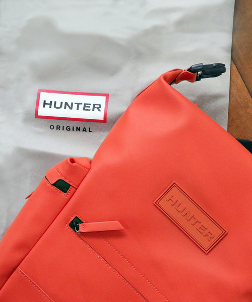 HUNTER(ハンター)の「【HUNTER/ハンター】ORG TOPCLIP BACKPACK RUB LTH UBB2022LRS ラバーコーティングレザーバックパック/リュック HUT(バックパック/リュック・レディース・ブラック/ダークオリーブ/イエロー/オレンジ/ピンク/ネイビー・FREE)」の6枚目の写真