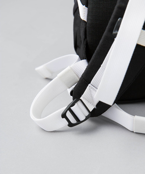 WHITE MOUNTAINEERING（ホワイトマウンテニアリング）の「【White Mountaineering】WM×MILLET BACKPACK（バックパック/リュック・メンズ・ブラック・FREE）」の9枚目の写真