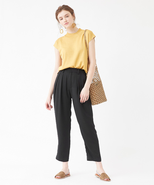 titivate(ティティベイト)の「サルエルテーパードパンツ(その他パンツ・レディース・ホワイト/ライトブルー/ブラック・S/M/L)」の2枚目の写真
