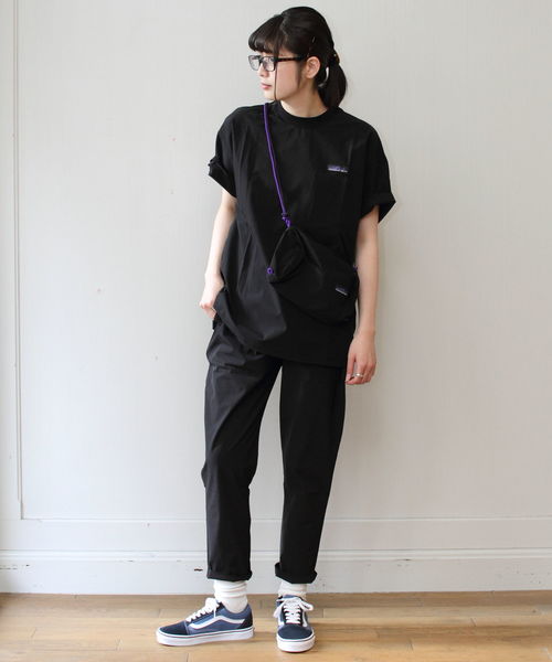 THOUSAND MILE（サウザンドマイル）の「THOUSAND MILE / サウザンドマイル　ショートスリーブセットアップ(Tシャツ・パンツ・ポーチ　セット）（Tシャツ/カットソー・メンズ・ブラック/ネイビー・S/L/M）」の10枚目の写真