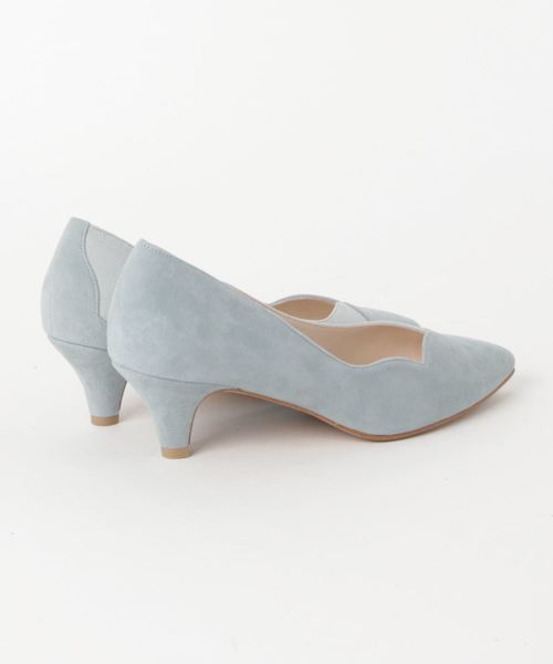 Au BANNISTER（オゥバニスター）の「ELDERスカラップミドルヒールパンプス（パンプス・レディース・イエロー/サックスブルー/ベージュ・35/38/39/37/36）」の5枚目の写真