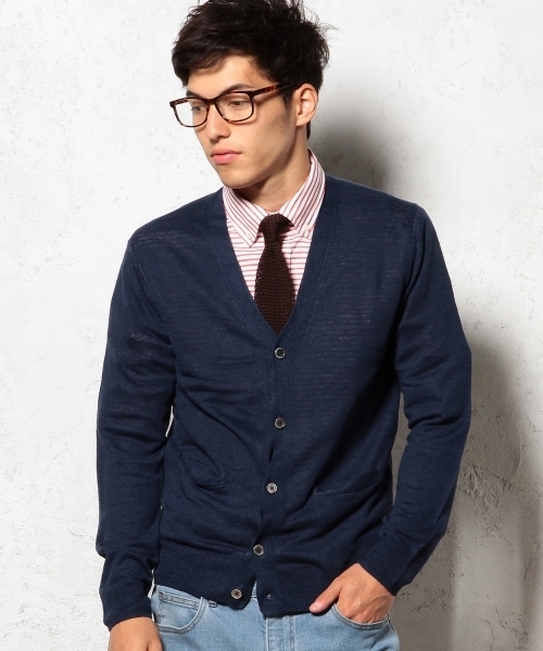 green label relaxing(グリーンレーベルリラクシング)の「◎LINEN V/カーディガン 14G ◆(カーディガン/ボレロ・メンズ・ライラック/ブラック/イエロー/ケリー/ネイビー・LARGE/MEDIUM/X-LARGE/SMALL)」の4枚目の写真