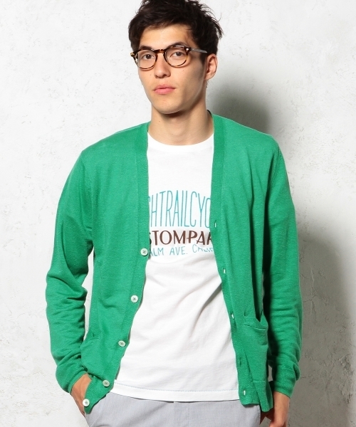 green label relaxing(グリーンレーベルリラクシング)の「◎LINEN V/カーディガン 14G ◆(カーディガン/ボレロ・メンズ・ライラック/ブラック/イエロー/ケリー/ネイビー・LARGE/MEDIUM/X-LARGE/SMALL)」の3枚目の写真