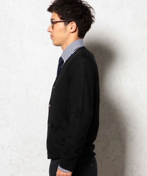green label relaxing(グリーンレーベルリラクシング)の「◎LINEN V/カーディガン 14G ◆(カーディガン/ボレロ・メンズ・ライラック/ブラック/イエロー/ケリー/ネイビー・LARGE/MEDIUM/X-LARGE/SMALL)」の12枚目の写真
