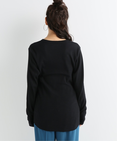 HANES(ヘインズ)の「【Hanes】Thermalヘンリーネック ロングスリーブ(Tシャツ/カットソー・レディース・ブラック/アイボリー・LARGE)」の19枚目の写真
