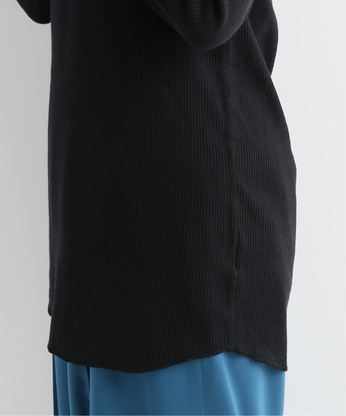 HANES(ヘインズ)の「【Hanes】Thermalヘンリーネック ロングスリーブ(Tシャツ/カットソー・レディース・ブラック/アイボリー・LARGE)」の18枚目の写真