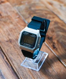 【60】【CASIO】クラシックスクエア デジタル【海外モデル】