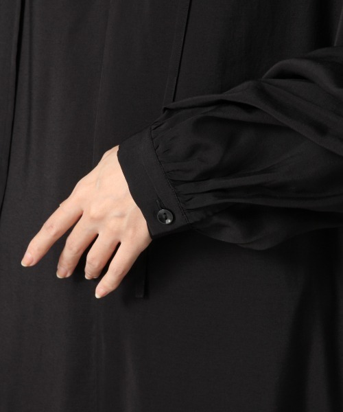 LOWRYS FARM（ローリーズファーム）の「カフタンワンピース　870306（ワンピース・レディース・ブラック/ベージュ/ブルー/グリーン/アイボリー・FREE）」の12枚目の写真