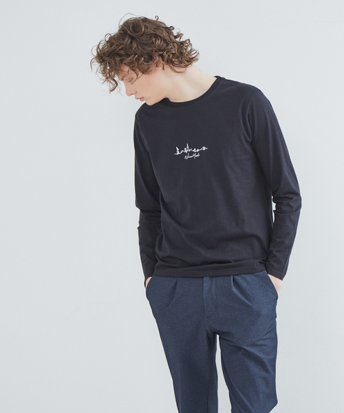 ABAHOUSE GRAY(アバハウスグレイ)の「【展開店舗限定】CITY刺繍 ロングTシャツ(Tシャツ/カットソー・メンズ・ホワイト/ネイビー/ブラック/ベージュ・46/48)」の3枚目の写真
