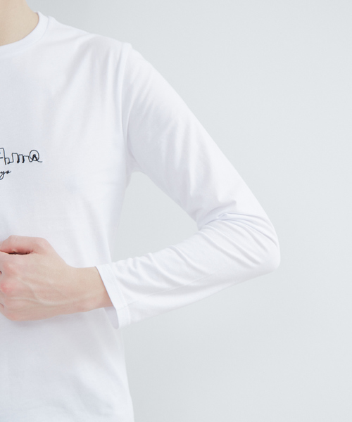 ABAHOUSE GRAY(アバハウスグレイ)の「【展開店舗限定】CITY刺繍 ロングTシャツ(Tシャツ/カットソー・メンズ・ホワイト/ネイビー/ブラック/ベージュ・46/48)」の9枚目の写真
