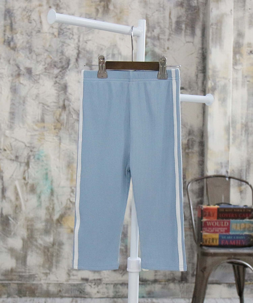 Bee des Bee（ビーデスビー）の「ラインパンツ（レギンス/スパッツ・キッズ・サックスブルー/カーキ/ブラック/ブラウン/ミント/ベージュ/ラベンダー/グレー/ピンク・130cm/150cm/100cm/140cm/110cm/120cm）」の10枚目の写真