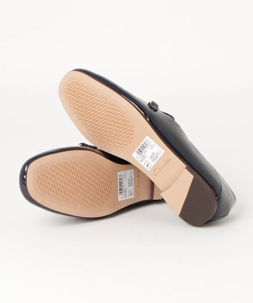 Clarks（クラークス）の「Pure2 Loafer / ピュア2ローファー (ネイビーパテント)（ローファー・レディース・ネイビー・3.5/4.5/4/5/3/5.5/6）」の3枚目の写真