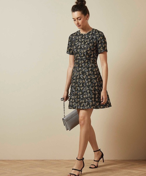 TED BAKER ジャガード ワンピース 中古・古着通販】ted baker (テッドベーカー) Lysanda Cut Out