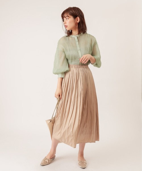 natural couture(ナチュラルクチュール)の「レザーライクナイルサテンプリーツスカート(スカート・レディース・ブラック/ダークブラウン/ベージュ/ブルー・FREE)」の11枚目の写真