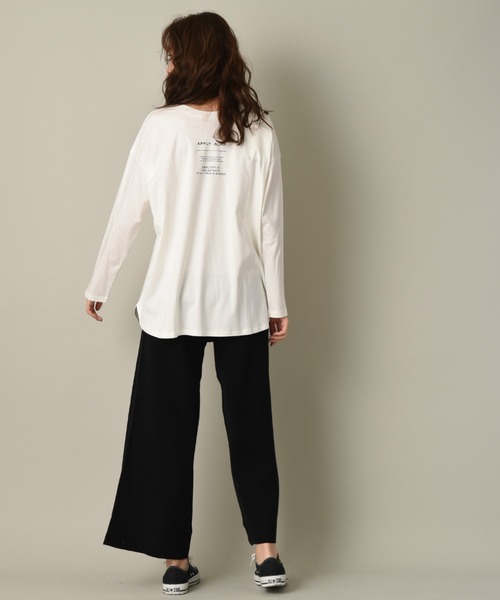 INTERPLANET（インタープラネット）の「シルケットスムース前後２ＷＡＹロゴ転写プリントプルオーバー（Tシャツ/カットソー・レディース・グレイッシュベージュ/オフホワイト・FREE）」の11枚目の写真