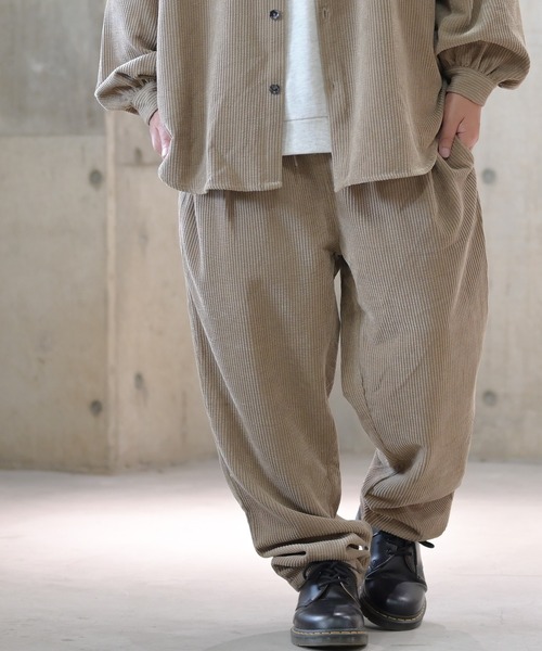 JOHN'S CLOSET(ジョンズクローゼット)の「【i】コーデュロイ シェフパンツ イージーパンツ(その他パンツ・メンズ・ブラック/ベージュ/ブラウン/ブルー/キナリ・LARGE/SMALL/X-LARGE/MEDIUM)」の5枚目の写真