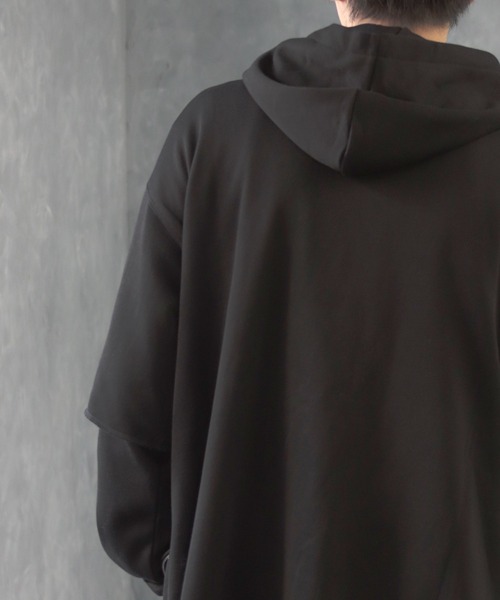 CREARE -LINO-（クレアーレリノ）の「サイドZIPレイヤードBIGパーカー（パーカー・メンズ・ブラック/ブラウン/チャコールグレー・M/L）」の9枚目の写真