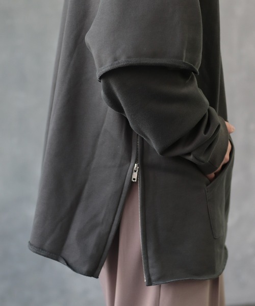 CREARE -LINO-（クレアーレリノ）の「サイドZIPレイヤードBIGパーカー（パーカー・メンズ・ブラック/ブラウン/チャコールグレー・M/L）」の14枚目の写真