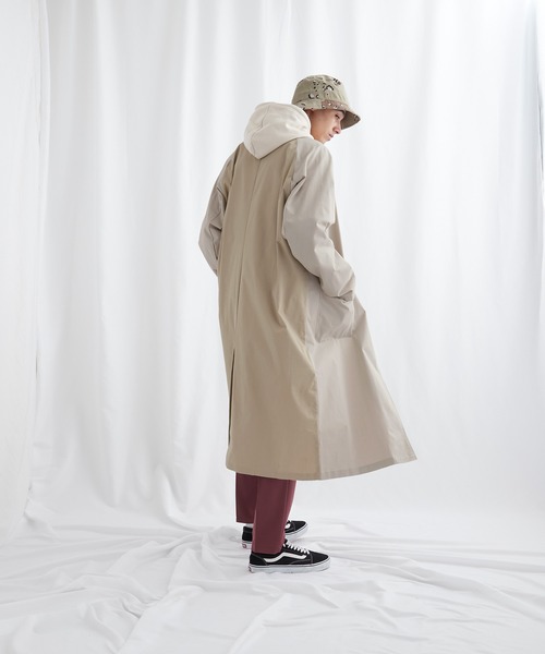 EMMA CLOTHES(エマクローズ)の「マルチファブリック 背面切替 オーバーサイズスプリングコート【EMMA CLOTHES/エマクローズ】(チェスターコート・メンズ・アイボリー/ライトグレー・FREE)」の5枚目の写真