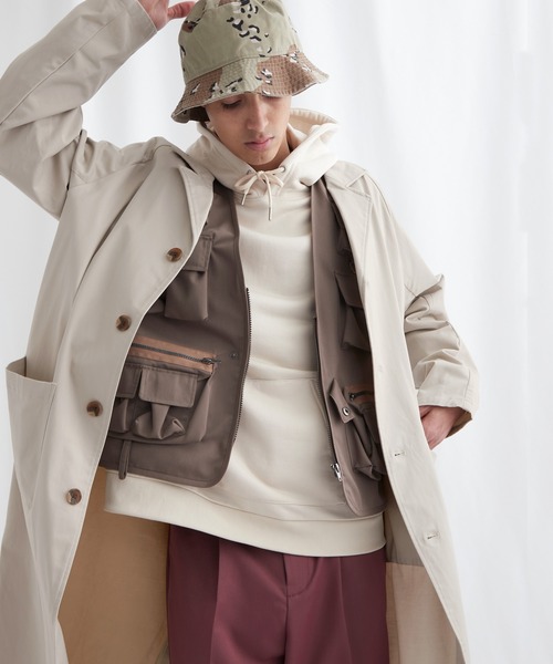 EMMA CLOTHES(エマクローズ)の「マルチファブリック 背面切替 オーバーサイズスプリングコート【EMMA CLOTHES/エマクローズ】(チェスターコート・メンズ・アイボリー/ライトグレー・FREE)」の7枚目の写真
