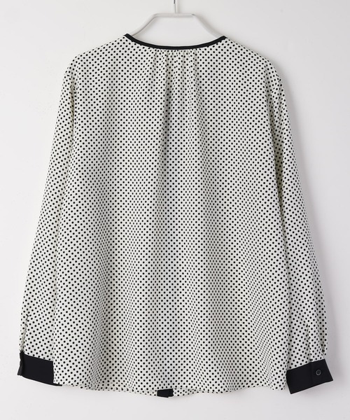 RAW FUDGE（ローファッジ）の「フリル配色ドットブラウス（シャツ/ブラウス・レディース・ブラック/ネイビー/オフホワイト・M）」の16枚目の写真