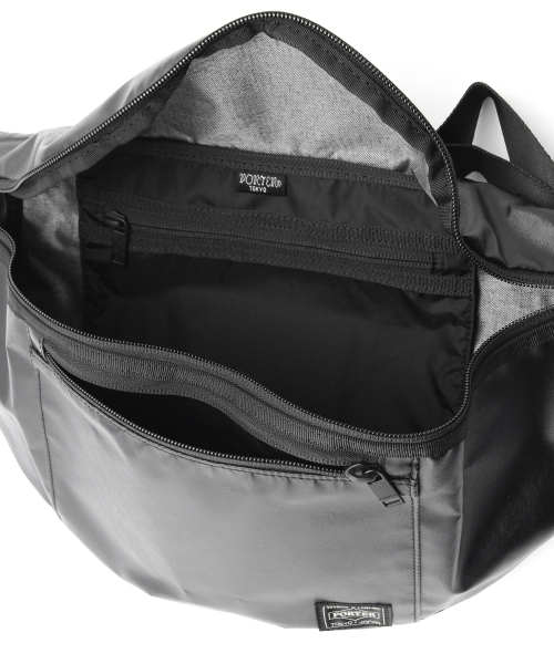 PORTER(ポーター)の「PORTER TACTICAL WAIST BAG SMALL <B印 YOSHIDA SELECT>(ボディバッグ/ウエストポーチ・メンズ・ブラック・ONE SIZE)」の12枚目の写真