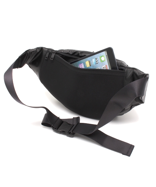 PORTER(ポーター)の「PORTER TACTICAL WAIST BAG SMALL <B印 YOSHIDA SELECT>(ボディバッグ/ウエストポーチ・メンズ・ブラック・ONE SIZE)」の16枚目の写真