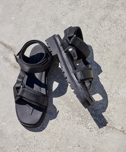 act'm（アクトム）の「act'm ストラップ付き ブラックベルトスポーツサンダル（サンダル・メンズ・ブラック/ブラック系その他・40/38/39/41/42/43）」の19枚目の写真