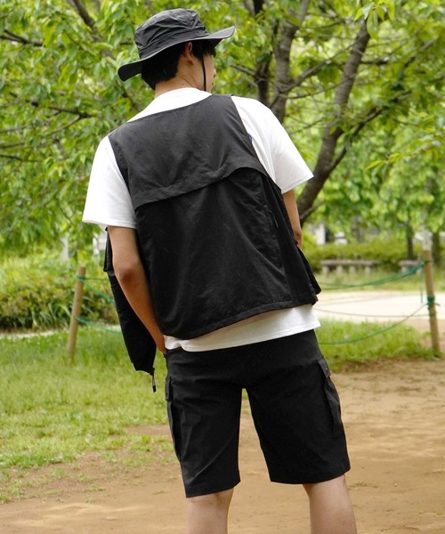 ikka（イッカ）の「N/PU マルチポケットショートパンツ（その他パンツ・メンズ・ブラック/ベージュ・S/M/L/XL）」の6枚目の写真