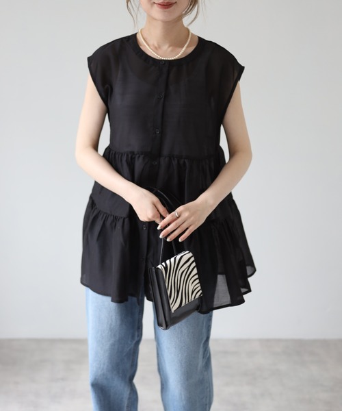 4youstory（フォーユーストーリー）の「シアーブラウスフレンチスリーブ（シャツ/ブラウス・レディース・ブラック/オフホワイト/グレイッシュベージュ・MEDIUM）」の3枚目の写真