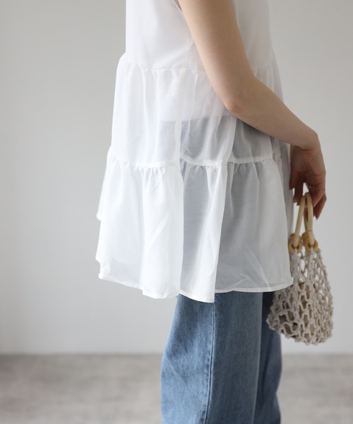 4youstory（フォーユーストーリー）の「シアーブラウスフレンチスリーブ（シャツ/ブラウス・レディース・ブラック/オフホワイト/グレイッシュベージュ・MEDIUM）」の15枚目の写真