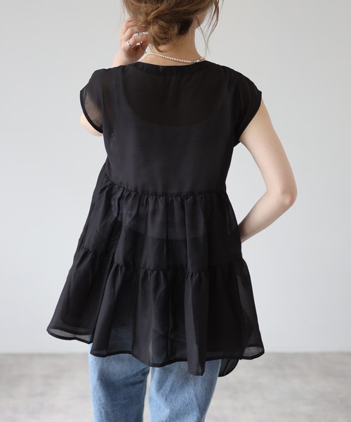 4youstory（フォーユーストーリー）の「シアーブラウスフレンチスリーブ（シャツ/ブラウス・レディース・ブラック/オフホワイト/グレイッシュベージュ・MEDIUM）」の12枚目の写真