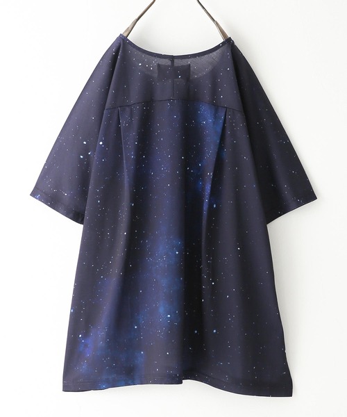 n'OrLABEL(ノアールレーベル)の「『コスモ柄プリントTシャツ』(Tシャツ/カットソー・レディース・ネイビー・FREE)」の8枚目の写真