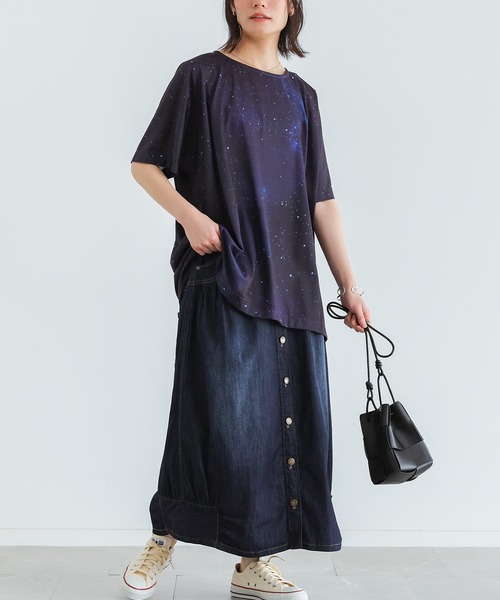 n'OrLABEL(ノアールレーベル)の「『コスモ柄プリントTシャツ』(Tシャツ/カットソー・レディース・ネイビー・FREE)」の13枚目の写真