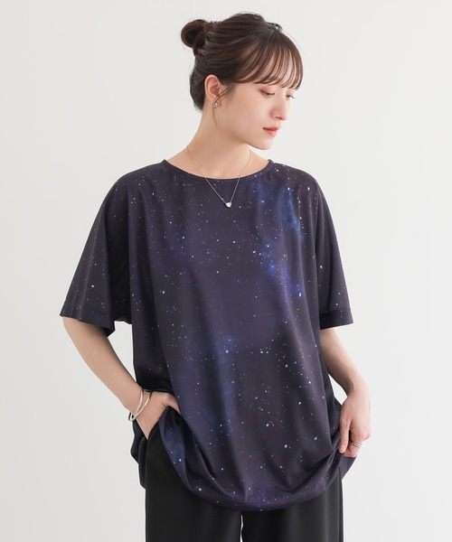 n'OrLABEL(ノアールレーベル)の「『コスモ柄プリントTシャツ』(Tシャツ/カットソー・レディース・ネイビー・FREE)」の16枚目の写真