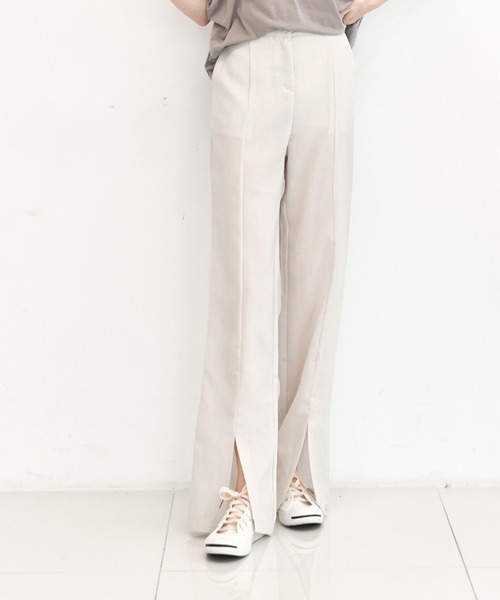 me+em select（ミームセレクト）の「センタースリットナチュラルスラックス（その他パンツ・レディース・ベージュ/グレー・FREE）」の8枚目の写真