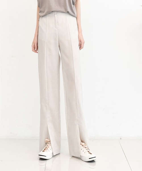 me+em select（ミームセレクト）の「センタースリットナチュラルスラックス（その他パンツ・レディース・ベージュ/グレー・FREE）」の11枚目の写真