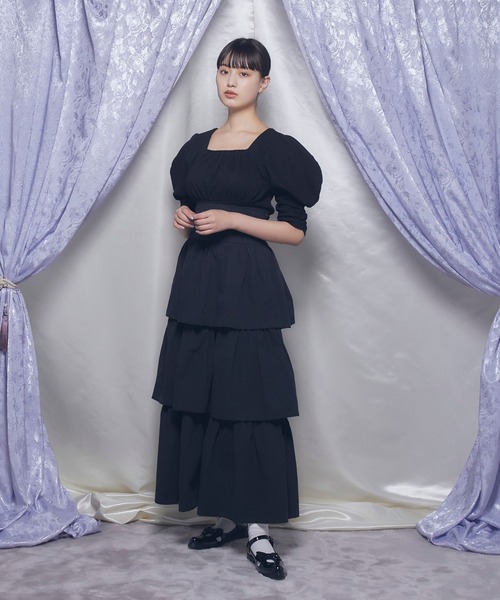 Romansual（ロマンシュアル）の「Romansual/ボリュームティアードハイウエストロングスカート（スカート・レディース・ホワイト/ブラック・SMALL/MEDIUM）」の8枚目の写真