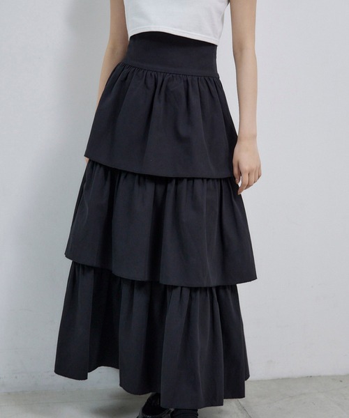 Romansual（ロマンシュアル）の「Romansual/ボリュームティアードハイウエストロングスカート（スカート・レディース・ホワイト/ブラック・SMALL/MEDIUM）」の13枚目の写真