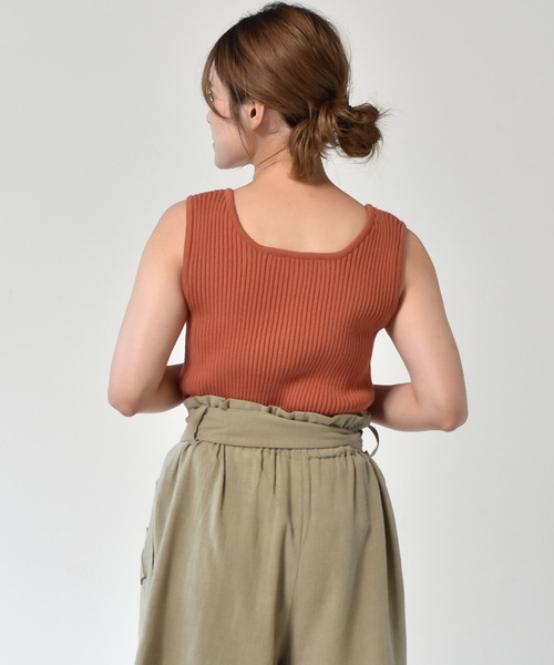 RETRO GIRL（レトロガール）の「２WAYリブニットタンク（タンクトップ・レディース・グリーン/ブラック/ブラウン/オフホワイト/レッド・FREE）」の8枚目の写真