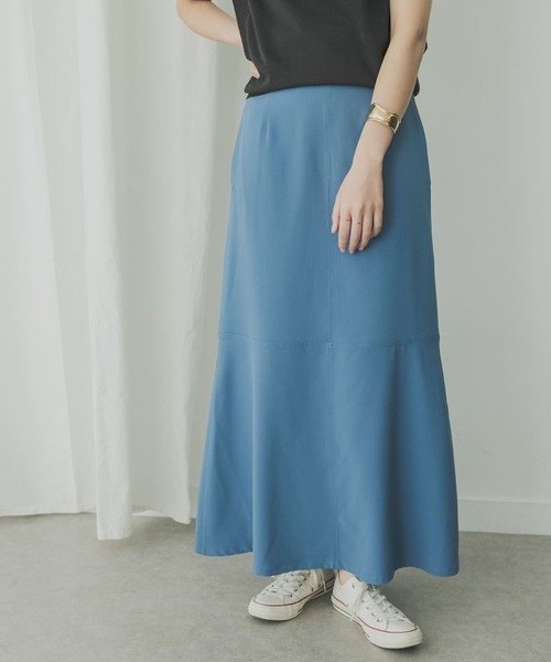 KBF+(ケービーエフプラス)の「KBF+ 切替マーメイドスカート(スカート・レディース・ブルー/ブラック/ベージュ・38)」の5枚目の写真