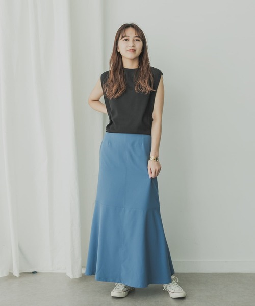 KBF+(ケービーエフプラス)の「KBF+ 切替マーメイドスカート(スカート・レディース・ブルー/ブラック/ベージュ・38)」の7枚目の写真