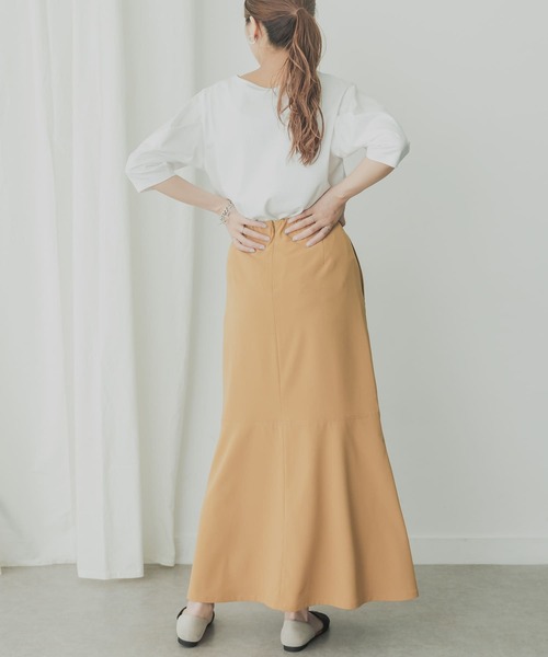 KBF+(ケービーエフプラス)の「KBF+ 切替マーメイドスカート(スカート・レディース・ブルー/ブラック/ベージュ・38)」の11枚目の写真